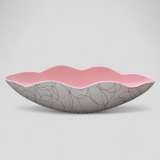 Mid 20th Century Mid Century Modern Pink White and Gold Abstract Scalloped Ceramic Planter For Sale - Image 5 of 10