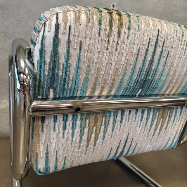 1970s Vintage Chrome Tubular Cantilever Lounge Chairs Attributed to Kinetics - Pair For Sale - Image 9 of 12