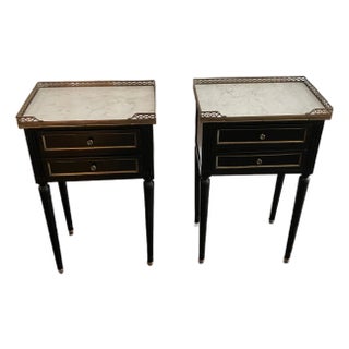 Early 19th Century Neoclassical Nightstand, Pair For Sale