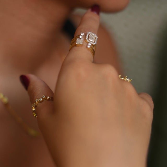 Metal Diamond & Gold Zig Zag Stackable Adjustable Ring For Sale - Image 7 of 7