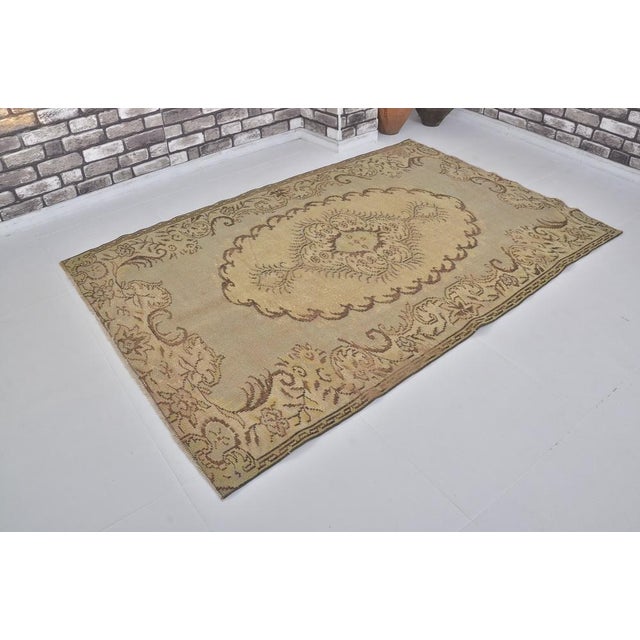 Vintage Modern Decor Living Room Rug in Pastel For Sale - Image 11 of 11