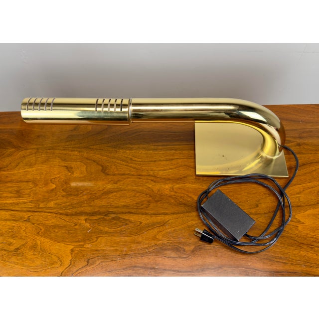 Vintage 1970’s Modernist Brass Swivel Tube Desk Lamp by Jim Bindman for Rainbow Lamp Company For Sale In New York - Image 6 of 12