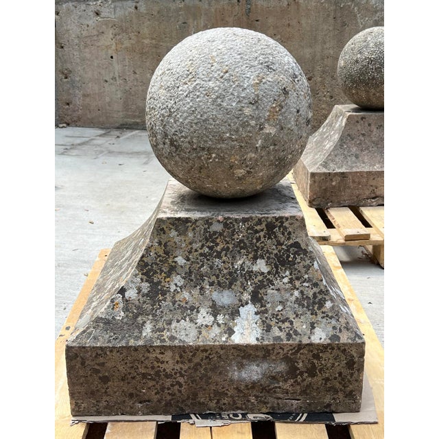 Pair of 18th Century French Carved Limestone Pillar Ball Finials For Sale - Image 13 of 18