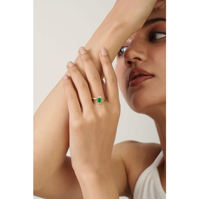 14k Yellow Gold Oval-Cut Natural Emerald & Diamond Promise Ring Size 4 For Sale - Image 13 of 17