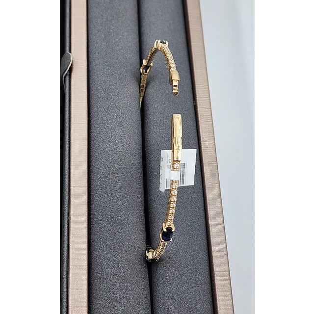 Early 21st Century 1.50 Ct Natural Sapphire & Diamond Flexible Bracelet in 14k Yg For Sale - Image 5 of 8