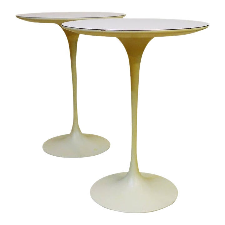 Rare Matched Pair Knoll Eero Saarinen 