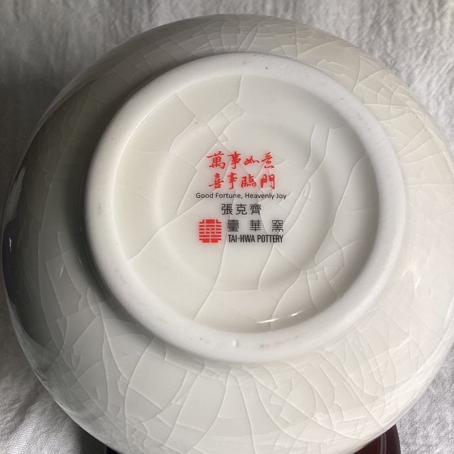 Ceramic 1980s Tai-Hwa Pottery Bottle Blue Magpie Good Fortune Heavenly Joy For Sale - Image 7 of 12