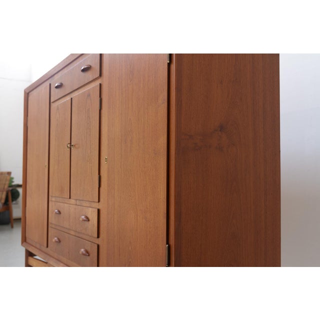 Danish Modern Teak Sideboard, 1950s For Sale - Image 16 of 18