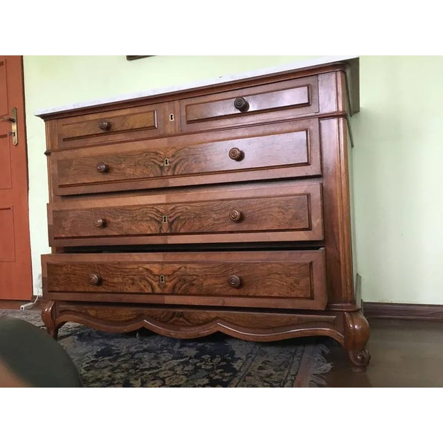 Walnut Chest of Drawers with White Marble Top, 1900s For Sale - Image 6 of 17