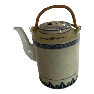 1970s Chinese Rice Grain Porcelain Tea Pot
