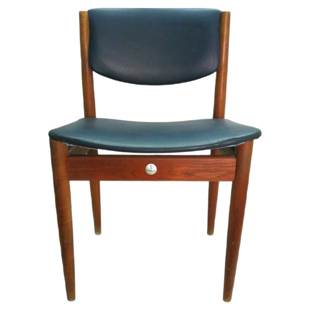 Model 197 Dining Chair by Fill Juhl for France & Søn / France & Daverkosen, 1960s For Sale