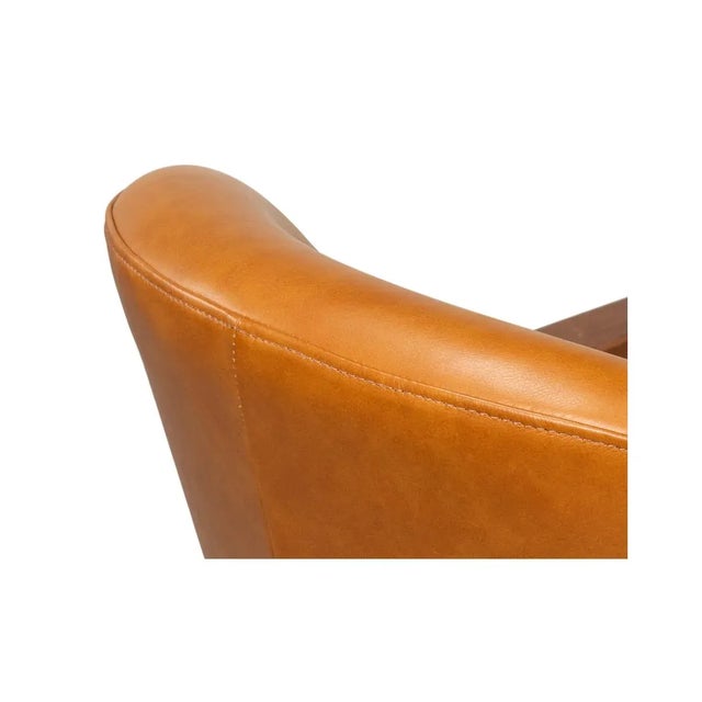 Tan Mid Century Tan Leather Arm Chair For Sale - Image 8 of 13
