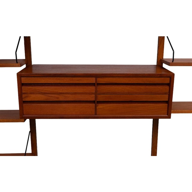 Vintage Royal Wall System with 4 Cabinets in Teak by Poul Cadovius, 1960s, Set of 23 For Sale - Image 11 of 18