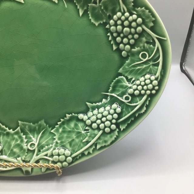 Portuguese Bordallo Pinheiro Green Grape and Leaf Oval Serving Dish For Sale - Image 11 of 12
