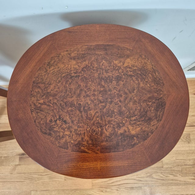 2000s Petite Oval Cherry & Burl Wood Inlay Traditional Side Tables Nightstands W/ Single Drawers, a Pair For Sale - Image 4 of 12