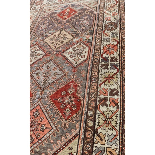 Early 20th Century Beautiful Antique Persian Bakhitari Rug in Diamond Patten in Gray & Multi Colors 4'1 X 7 For Sale - Image 5 of 13