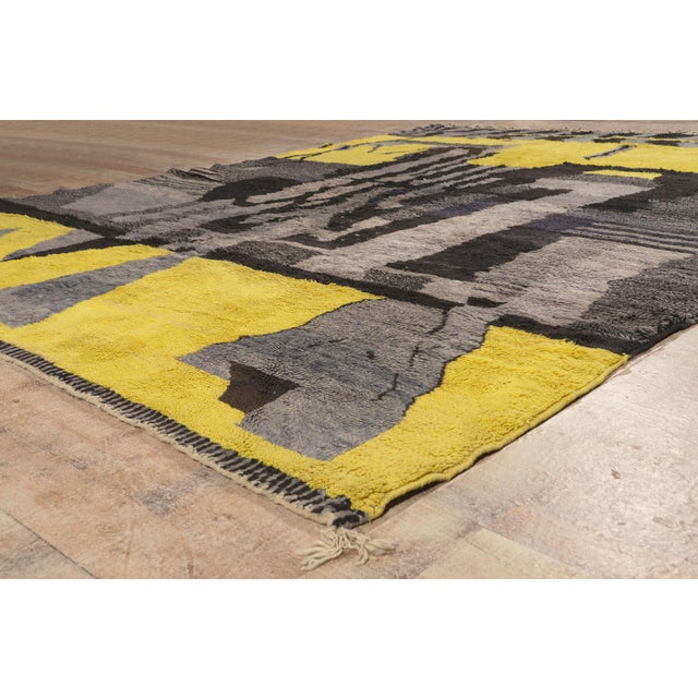 Yellow Contemporary Beni Mrirt Moroccan Rug, 08'11 X 11'10 For Sale - Image 8 of 10