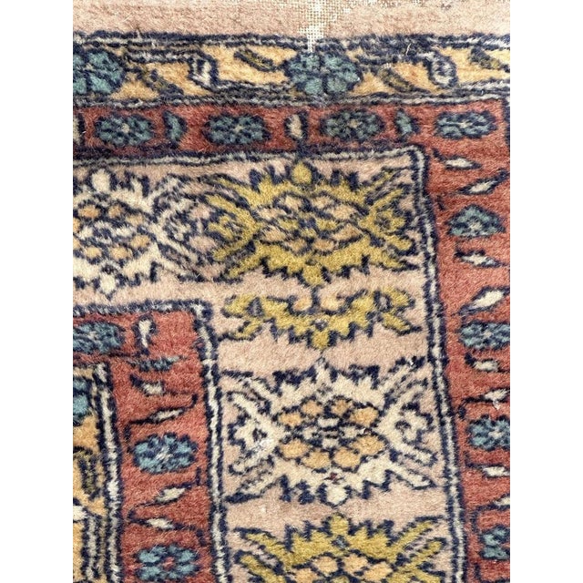 Vintage Pakistani Rug, 1970s For Sale - Image 16 of 18