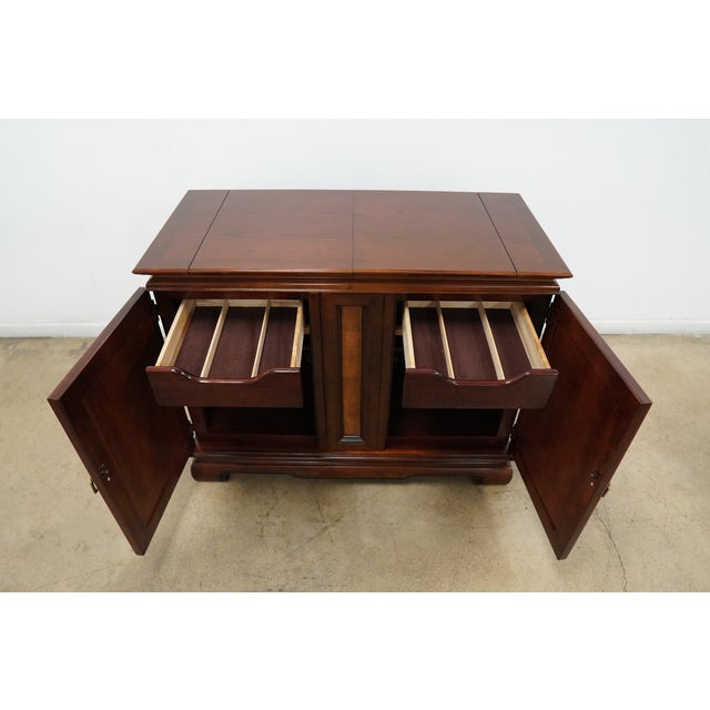 Vintage Universal Furniture Chinoiserie Bar Cabinet, Attributed For Sale - Image 11 of 18