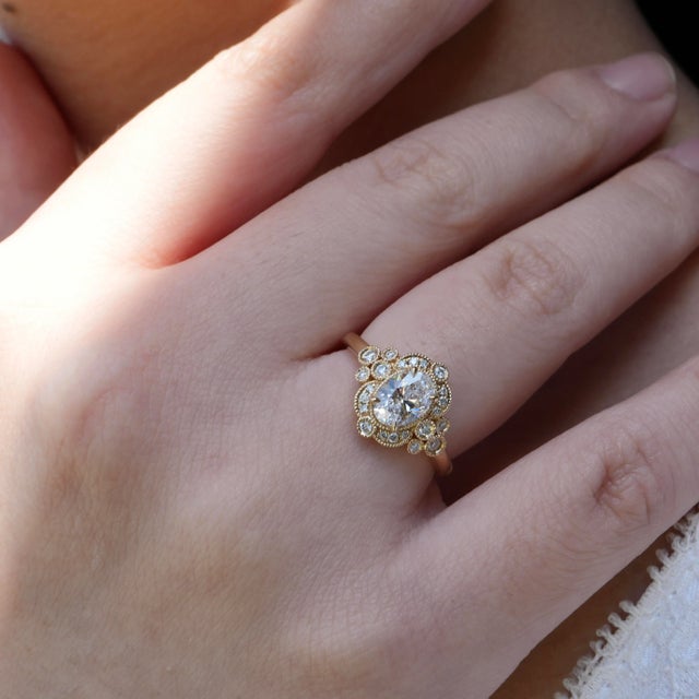 Kai Fine Jewelry Kai Shield of Love 2.2ctw Oval Lab Grown Diamond Ring in 14k Gold (All Sizes Available) For Sale - Image 4 of 9