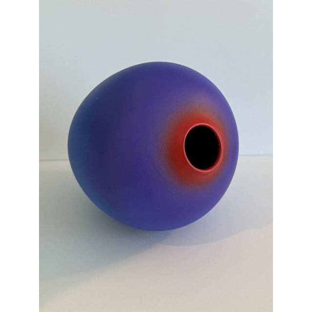 Gradation Ceramic Vase by Cheryl Williams For Sale - Image 9 of 11