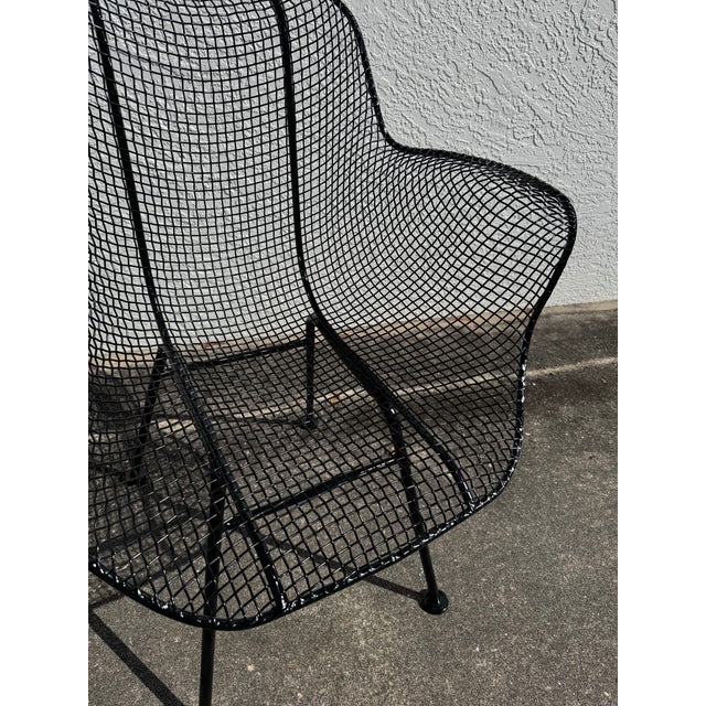 Mid-Century Modern Vintage Attributed to Russell Woodard Sculptura Chair – Mid Century Modern Wrought Iron Patio Chair – Restored Black Outdoor Mesh Chair For Sale - Image 3 of 4