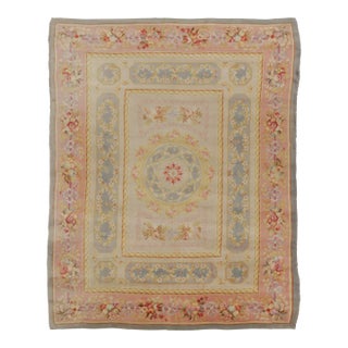 Oversized Antique French Savonnerie Rug With Floral Medallion - Rug & Kilim For Sale