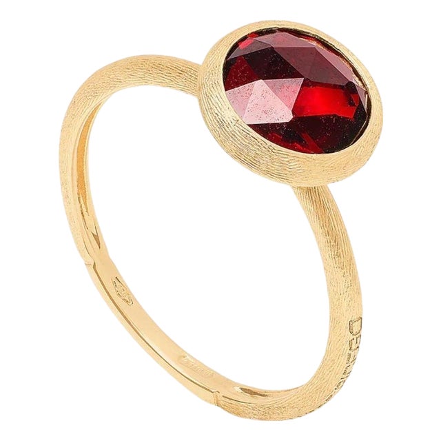 Marco Bicego, 18k Yellow Gold and Garnet Jaipur Ring For Sale