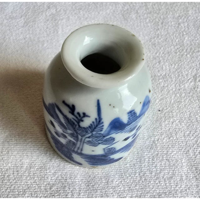 Chinese Antique Asian Chinese Brush Washer Ink Pot Porcelain Jar Hand Painted Blue & White For Sale - Image 3 of 7