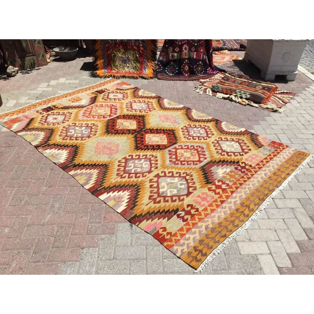 Mid-Century Modern Vintage Rustic Turkish Kilim Rug - 72" X 114" For Sale - Image 3 of 11