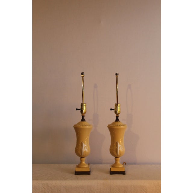 Neoclassical 1930s Lenox China Lamps - a Pair For Sale - Image 3 of 11