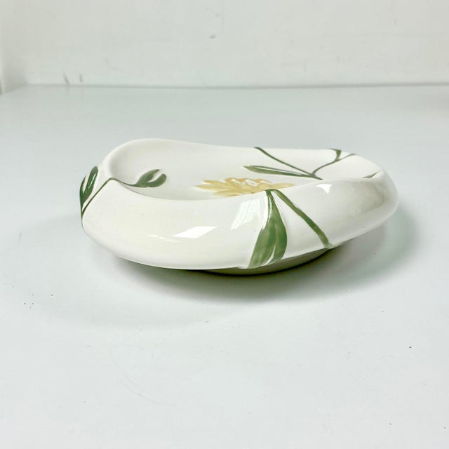 Contemporary 2019 Contemporary Art Nouveau Boho Chic Crosscill Penelope Ceramic Catchall-Soap Dish. For Sale - Image 3 of 11