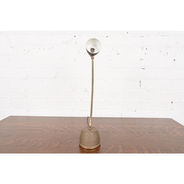 Mid-Century Modern Mid-Century Modern Gooseneck Desk Lamp or Table Lamp, Circa 1950s For Sale - Image 3 of 12