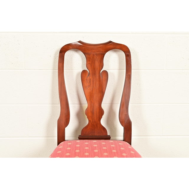 Late 20th Century Henkel Harris Queen Anne Solid Cherry Wood Side Chairs or Dining Chairs, Pair For Sale - Image 5 of 13