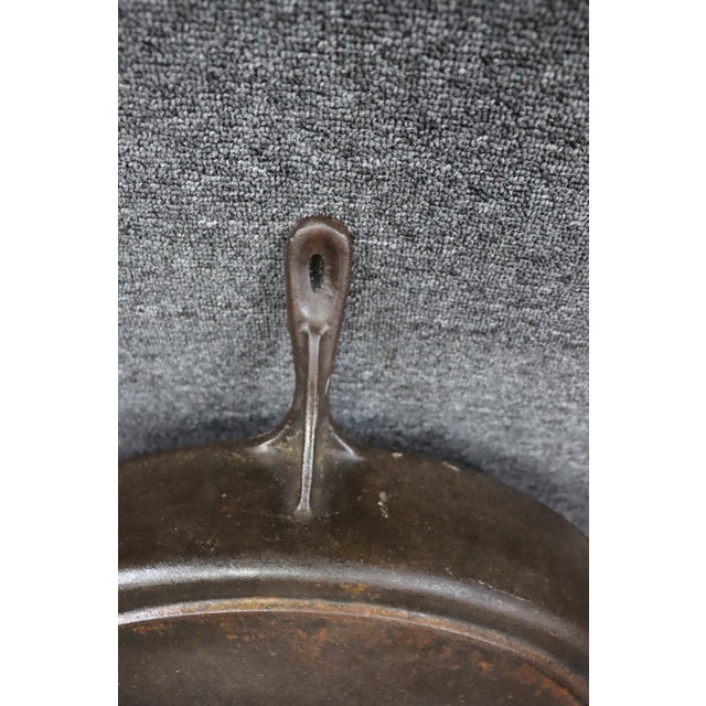 Early 20th Century Rare Eddyville, Kentucky Prison No. 20 Cast Iron Skillet For Sale - Image 5 of 11