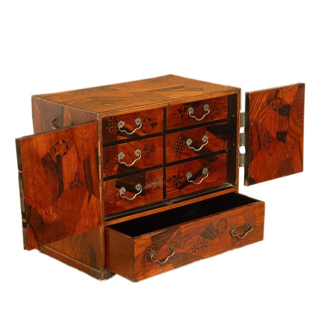 Brown Antique Japanese Meiji Kodansu Tansu Marquetry Table Cabinet Jewelry Chest 1880 For Sale - Image 8 of 15