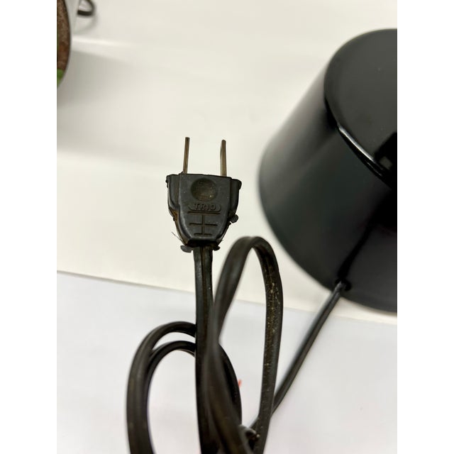 1950s Pair of Vintage Mid-Century Modern Atomic Torchiere Table Lamps – Black & Brass – Cream Cone Shades For Sale - Image 9 of 11