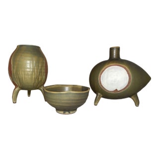 Antique Signed Japanese 3 Piece Studio Art Green Pottery Footed Vase Bowl Set For Sale