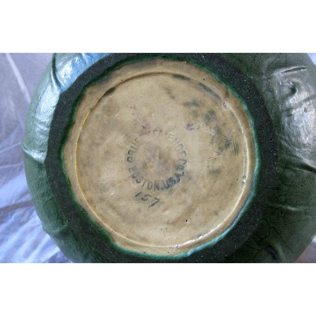 Antique 1904 Grueby Pottery Boston Matte Green Carved Leaves Vase - Artist Signed Fg For Sale - Image 9 of 9