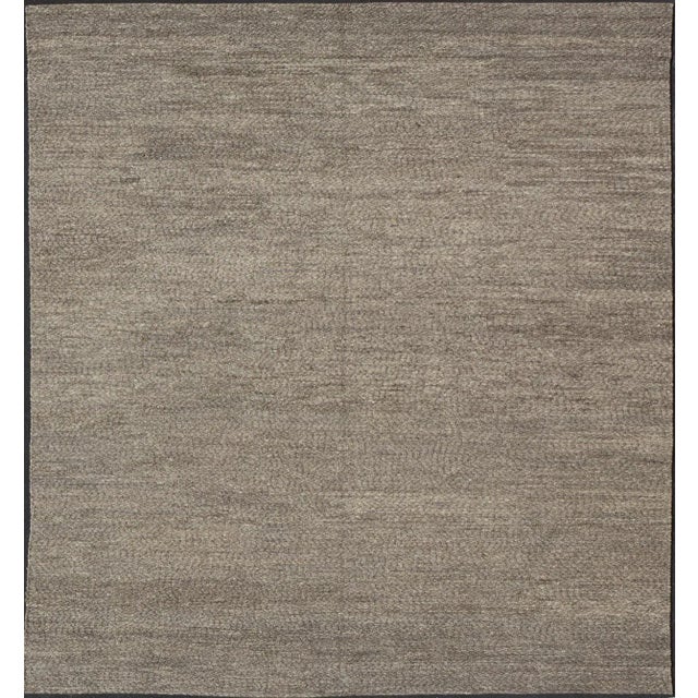 2010s Square Size Large Modern Double Sided Sumack Flat Weave Rug With Durable For Sale - Image 11 of 11