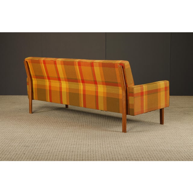 Jens Risom Vintage Mid-Century Plaid Wool Couch/Sofa by Jens Risom, 1960s For Sale - Image 4 of 15
