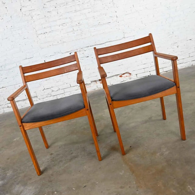 Late 20th Century Scandinavian Modern Teak Armchairs With Brushed Charcoal Fabric Seat Cushions, a Pair For Sale - Image 5 of 13
