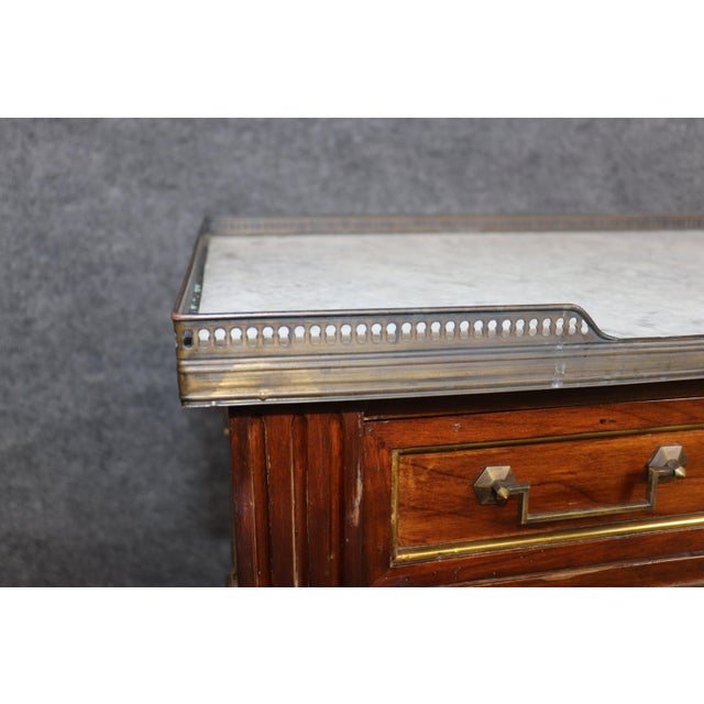 20th C. French Louis XVI Style Brass Mounted Marble Top Sofa Console Table For Sale - Image 12 of 15