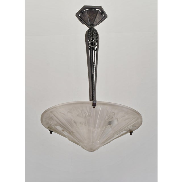Verreries des Hanots French Art Deco Chandelier by Verreries Des Hanots - 1930 France For Sale - Image 4 of 14