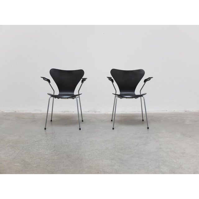 3207 Armchairs by Arne Jacobsen for Fritz Hansen, 1980, Set of 2 For Sale - Image 16 of 16