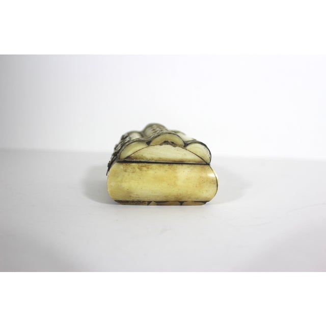 Vintage Camel Bone and Brass Box, Brass Inlay, Lidded, Carving, Hinged Lid Ring Box, Brown Ivory Gold Trinket For Sale - Image 6 of 9