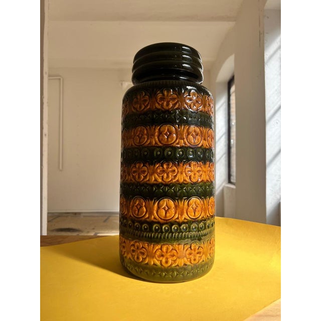 Green and Yellow Model 289-47 Floor Vase from Scheurich For Sale - Image 4 of 9