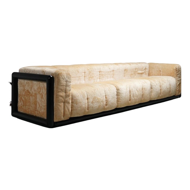 Italian Three-Seater Sofa in Velvet by Carlo Scarpa for Gavina, 1970s For Sale