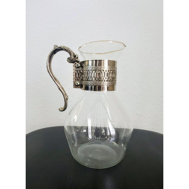 1980s 1980s Elegance Glass Coffee Carafe With Warming Stand, Ep Brass Silver Plated Tea Pot For Sale - Image 5 of 12