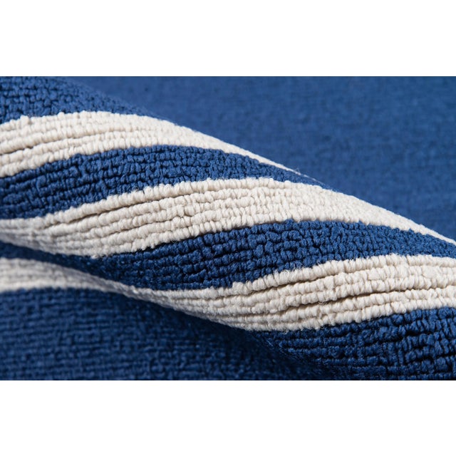 Momeni Contemporary Indoor/Outdoor Veranda Rug in Maritime Blue, 3'9" x 5'9" For Sale - Image 4 of 7